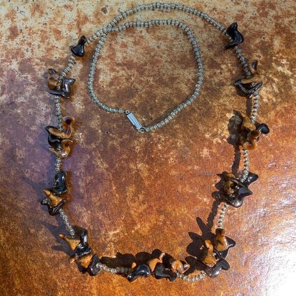 Vintage Native American Ceramic Fetish Necklace - Picture 4 of 4